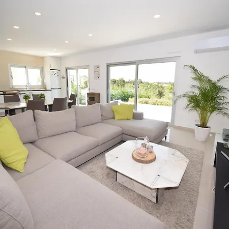 Villa W Heated Pool Near Obidos